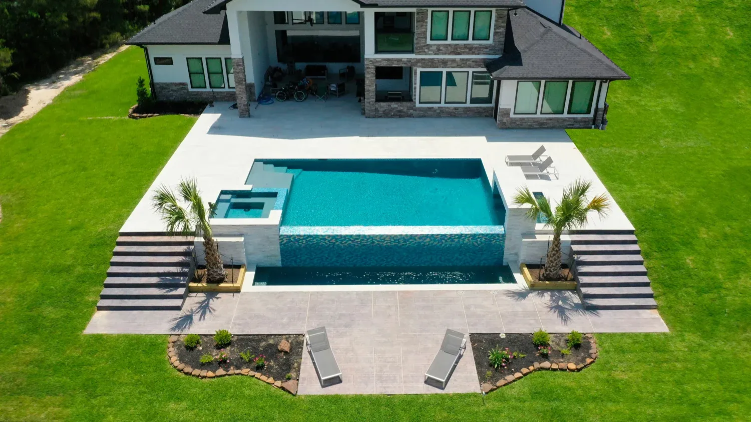 Pool Contractor project in Houston, TX - Example of custom pool 4 Pool Contractor project in Houston, TX - Example of custom pool 4