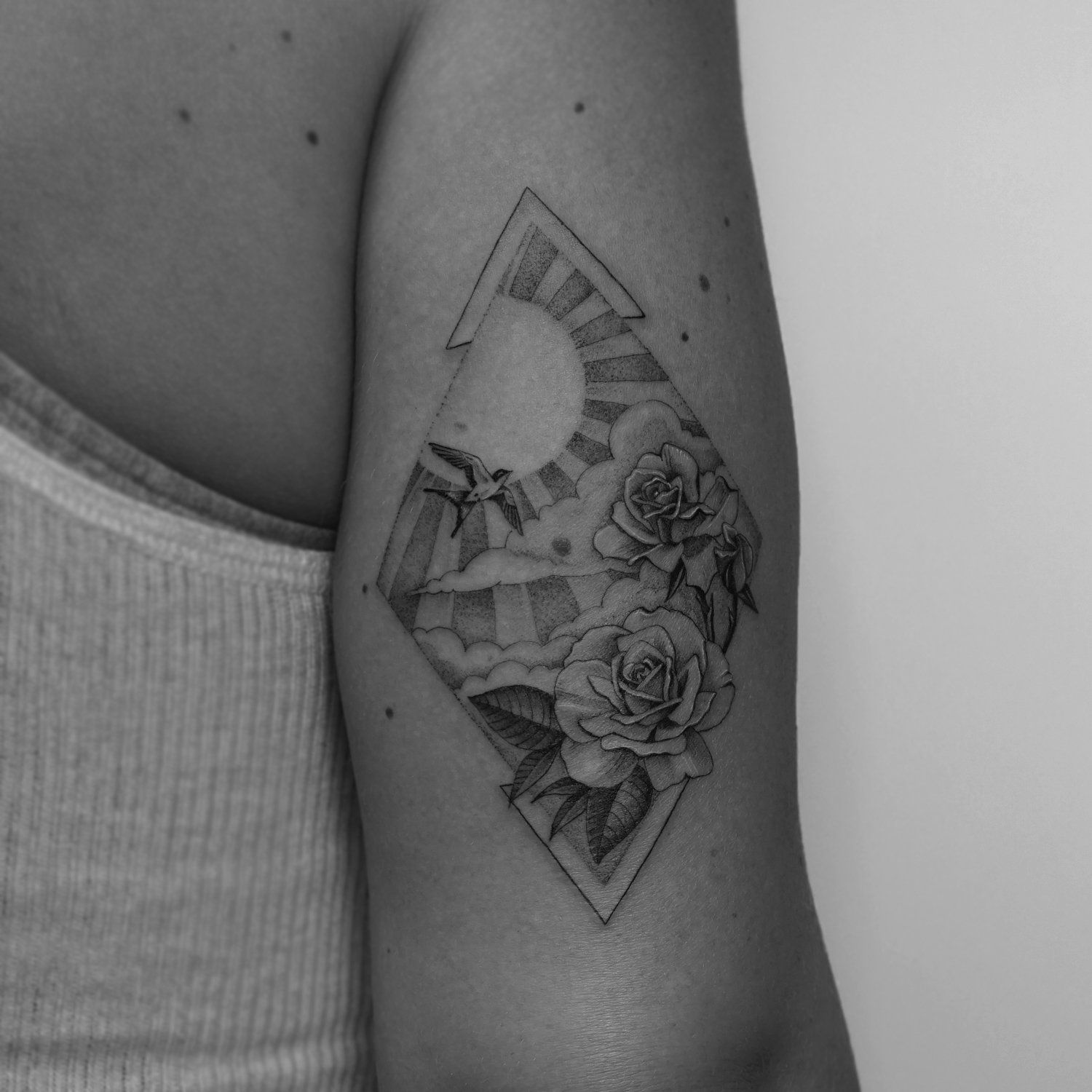 single needle tattoo, tattoo, fine line, black and grey, los angeles, female artist, donatella azygous, rose tattoo, swallow, geometric tattoo