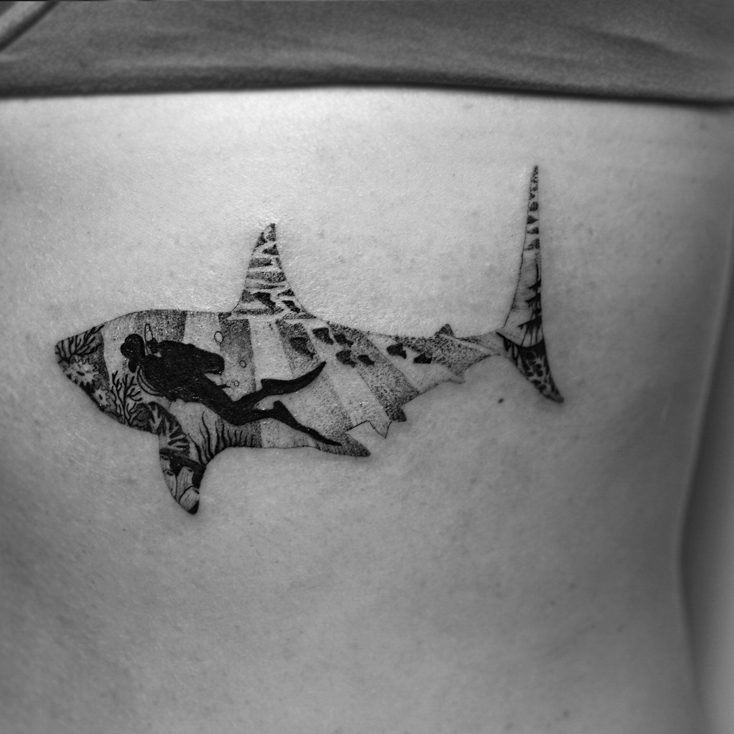 single needle tattoo, tattoo, fine line, black and grey, los angeles, female artist, donatella azygous, scuba diving tattoo, scuba, california