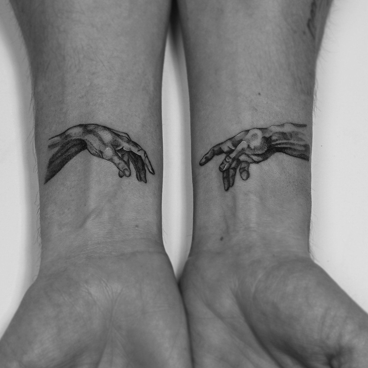 single needle tattoo, tattoo, fine line, black and grey, los angeles, female artist, donatella azygous, creation of man, michael angelo