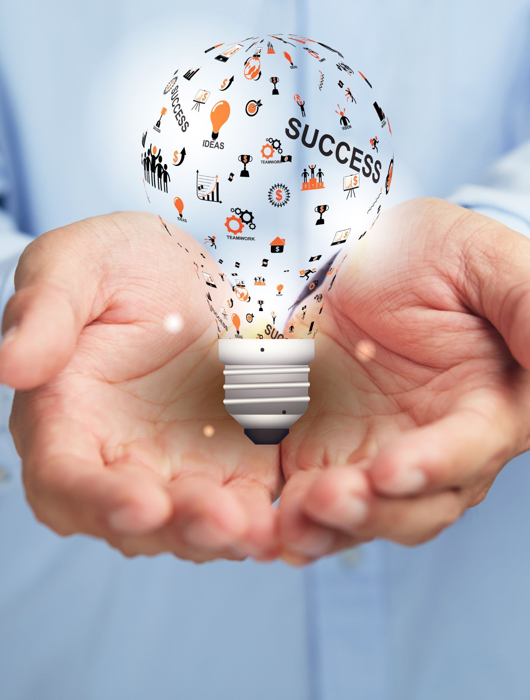 Man holding a lightbulb