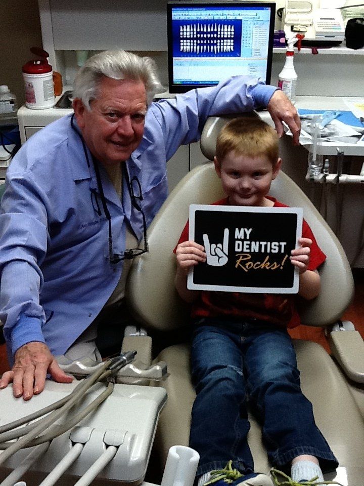 Kid Smiling on a Mirror — Clarksville, TN — Clarksville Dental Center