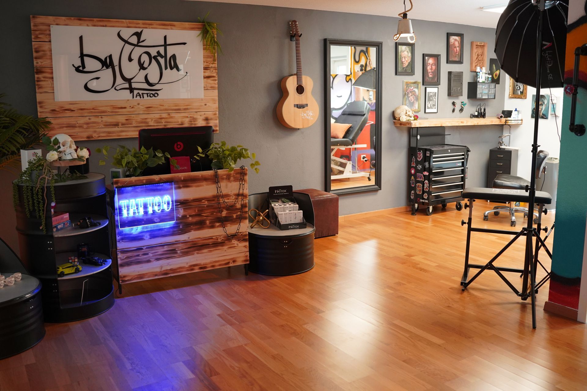 Main Entrance Bycosta tattoo studio Aarau