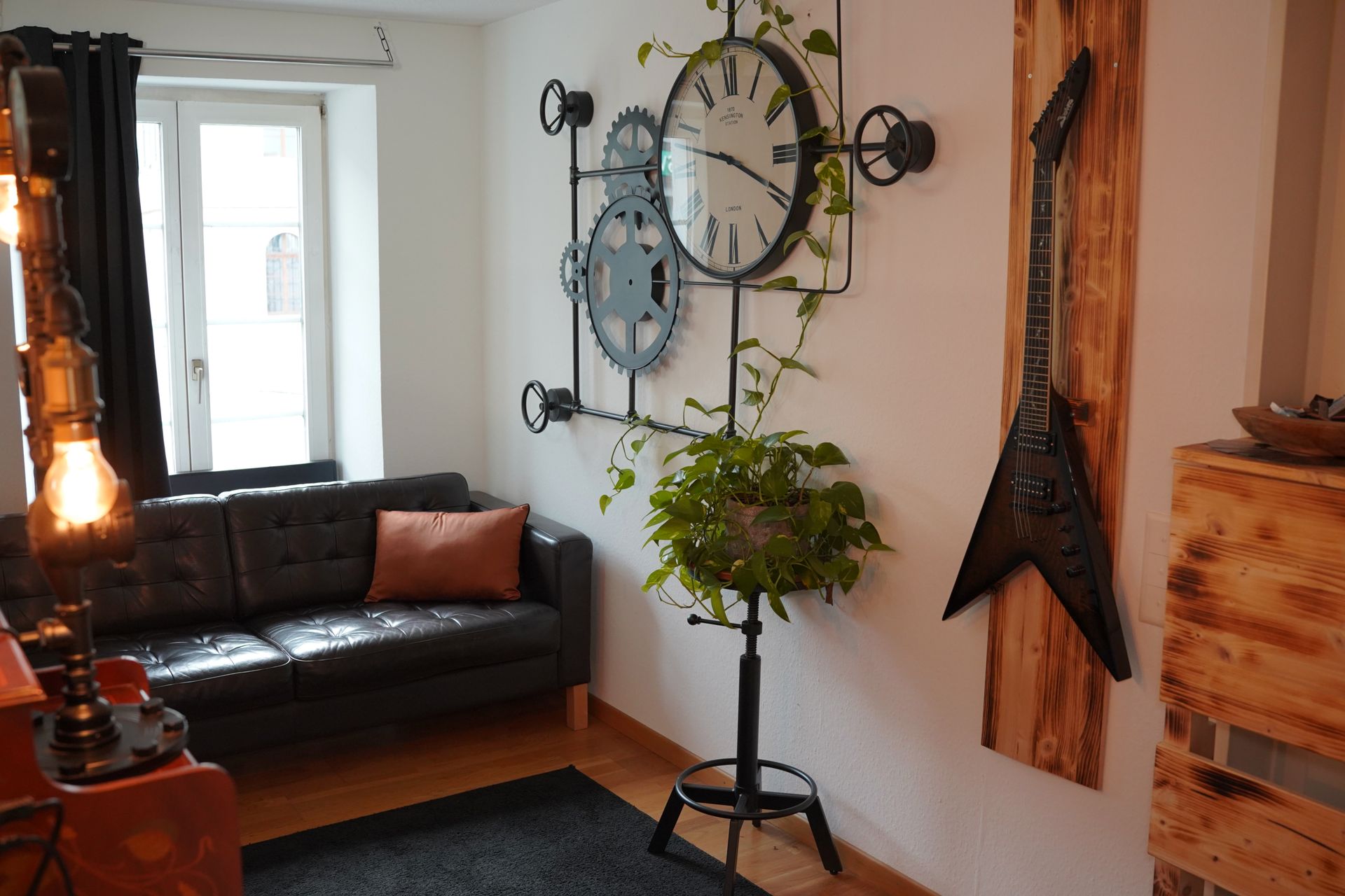 Waiting Room Bycosta tattoo studio Aarau