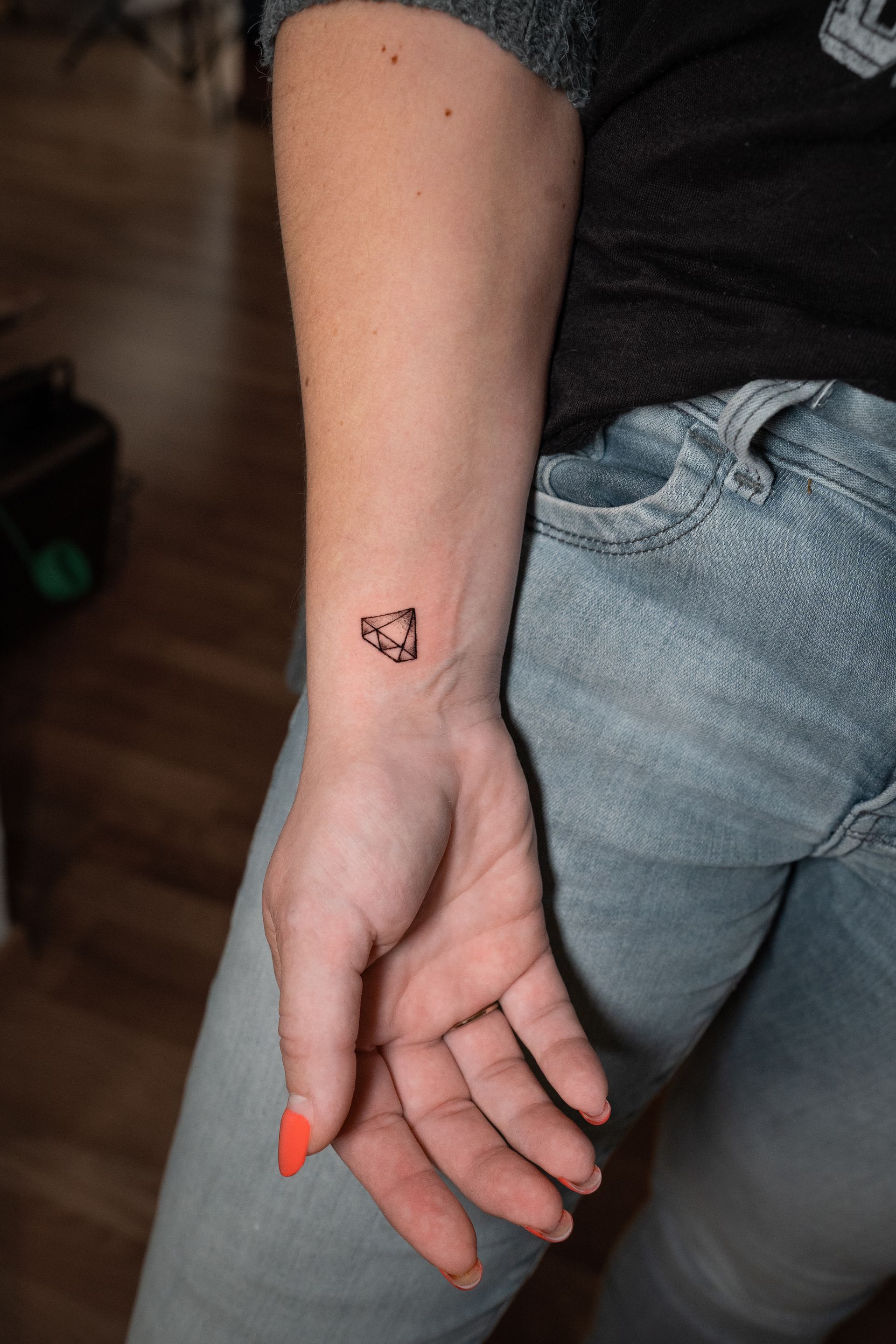 Diamond Feminine Tattoo