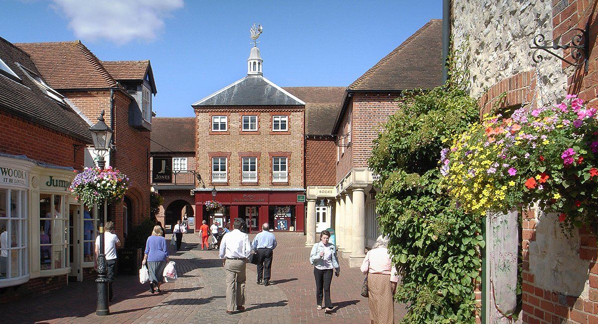 Award winning Lion & Lamb, Farnham designed by LSH Architects