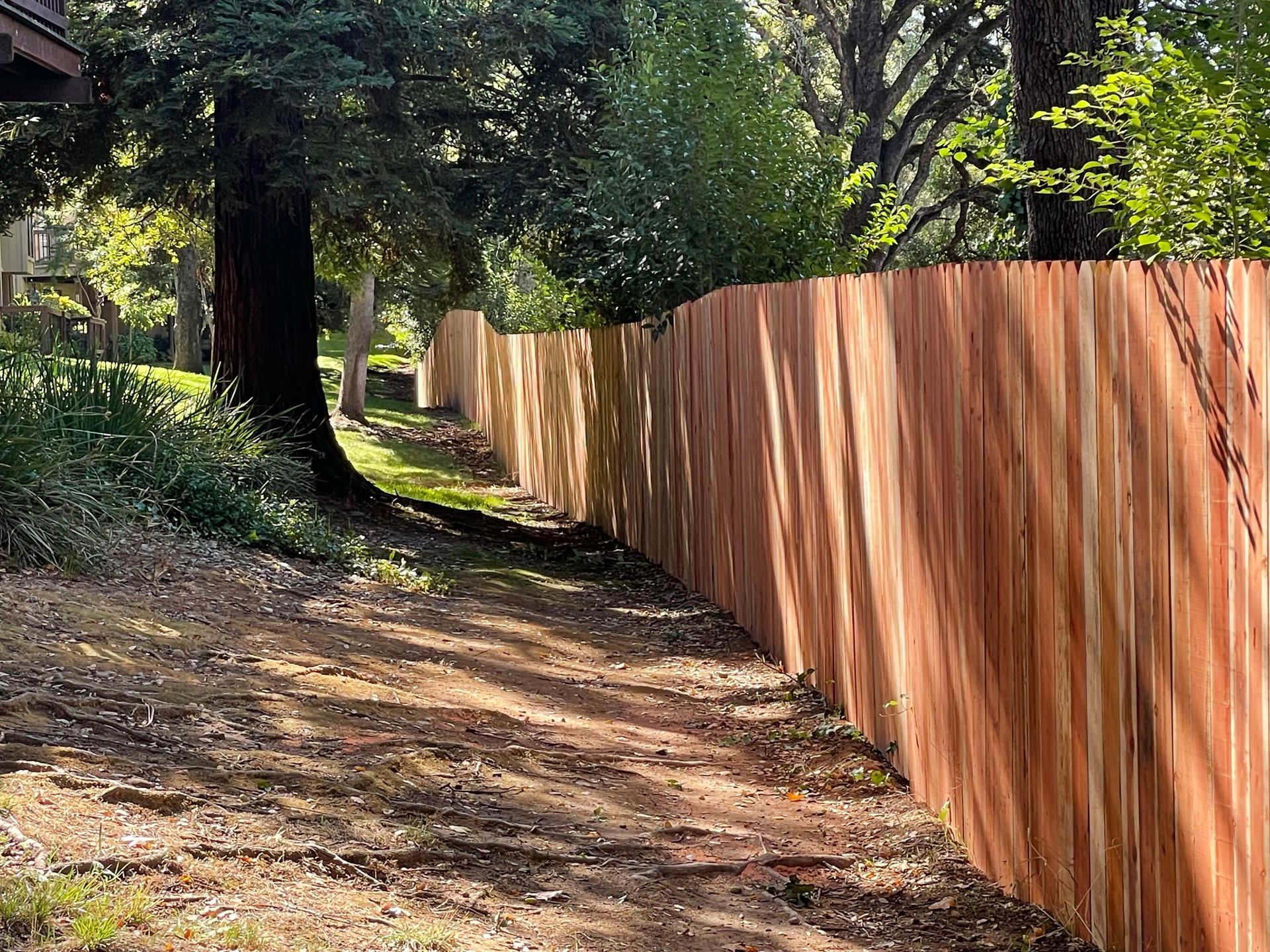vinyl picket fencing for sacramento homes