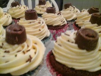 Rolo Cupcakes