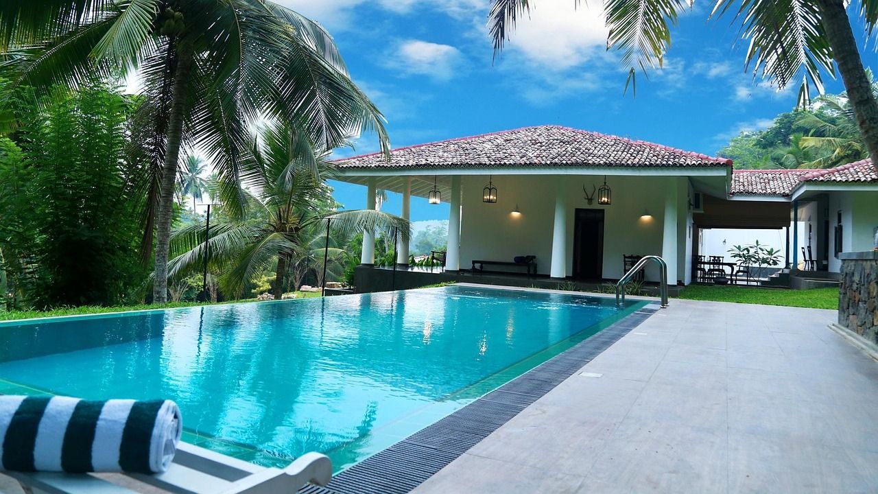 pool remodeling services