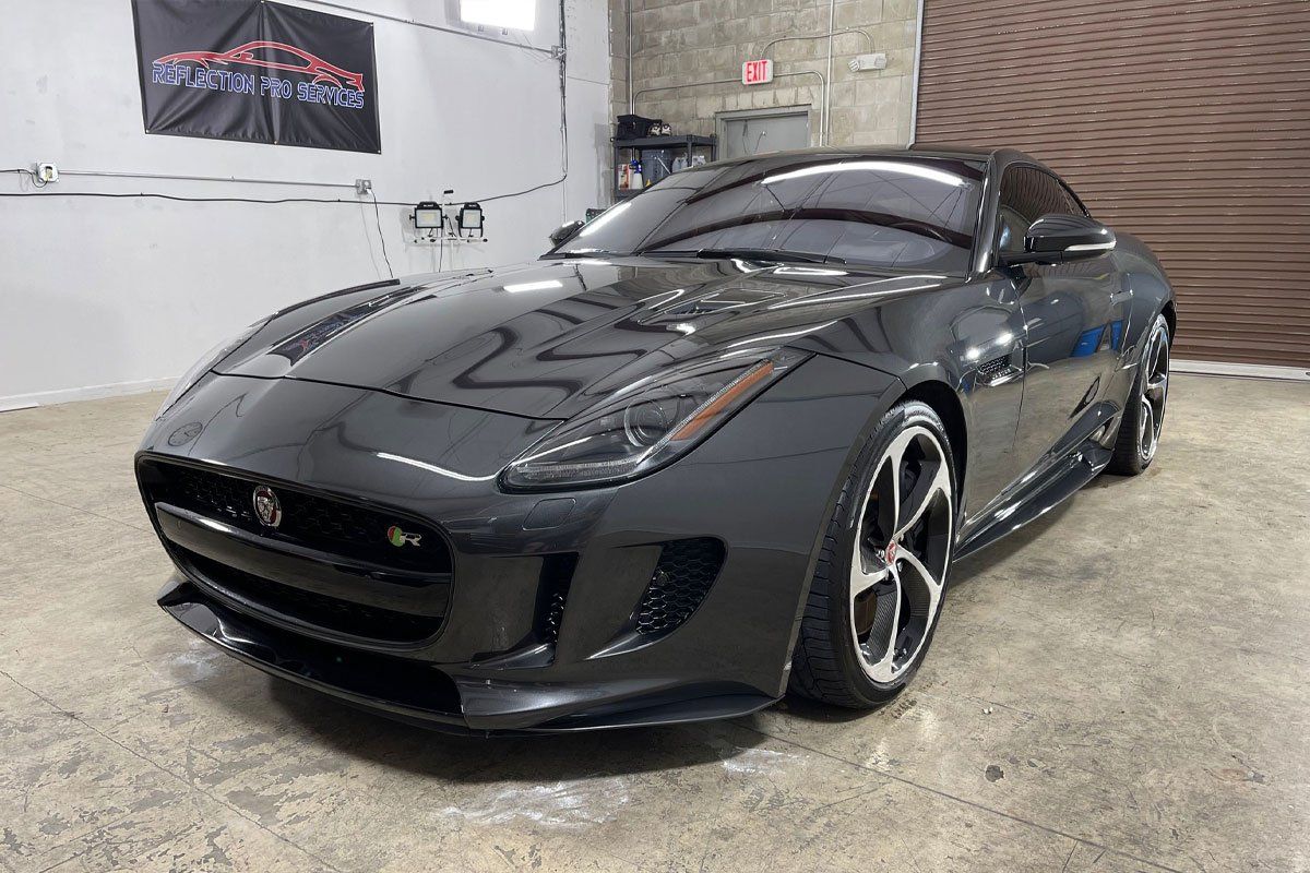 2016 Jaguar F-TYPE R