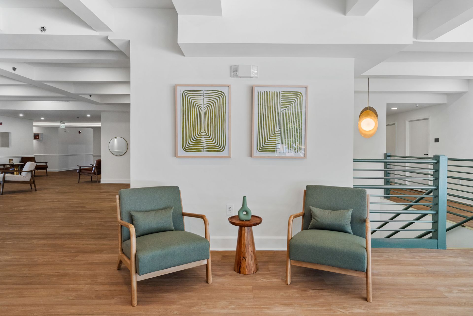 Community area at Clairmont Crest senior living apartments in Decatur, GA.