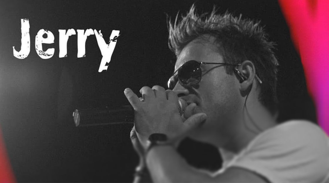 Jerry - Cantante e Chitarrista Jerry - Cantante e Chitarrista