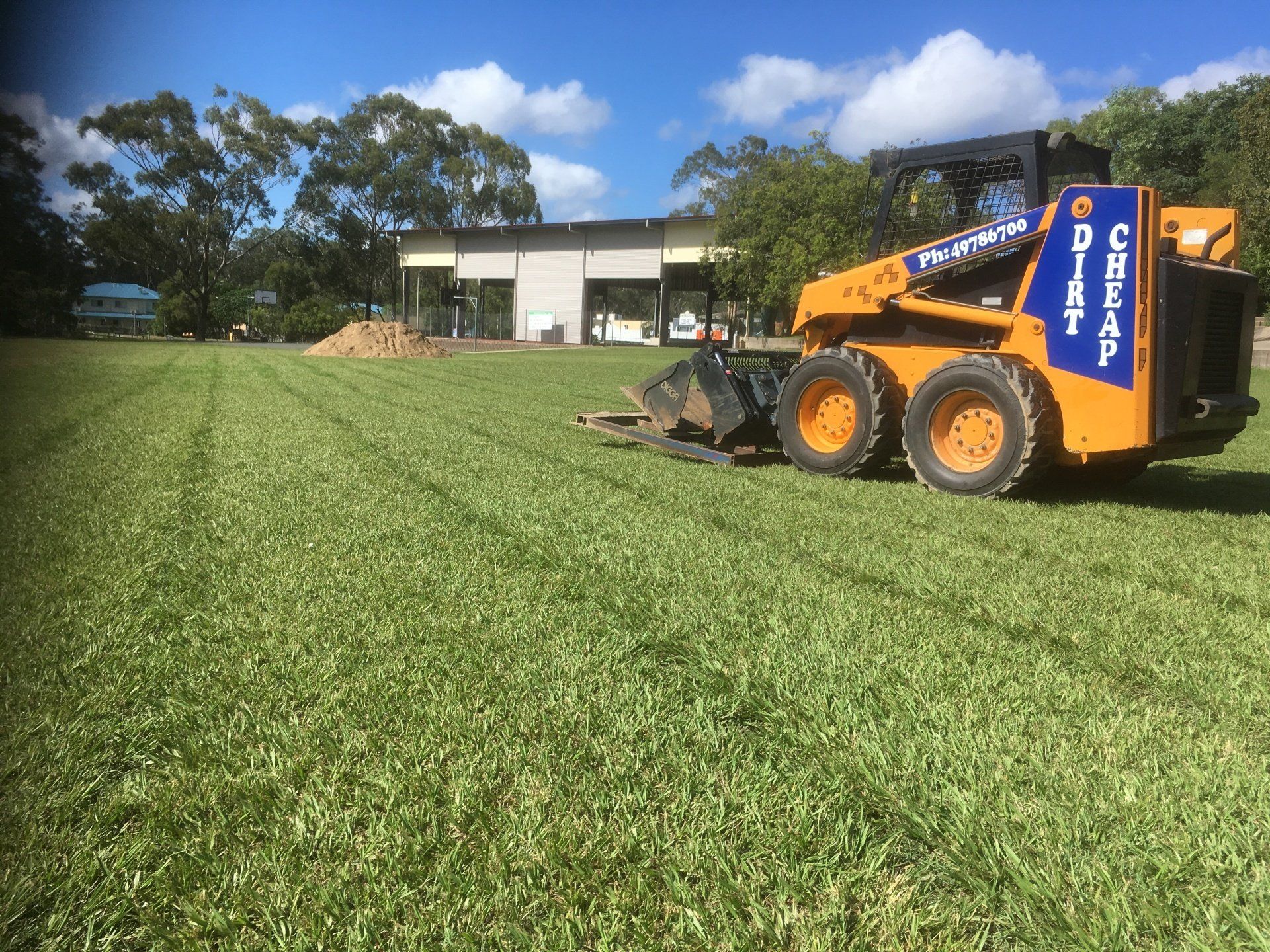 Top Dressing Lawn Oval — Landscaping Supplies in Gladstone, QLD