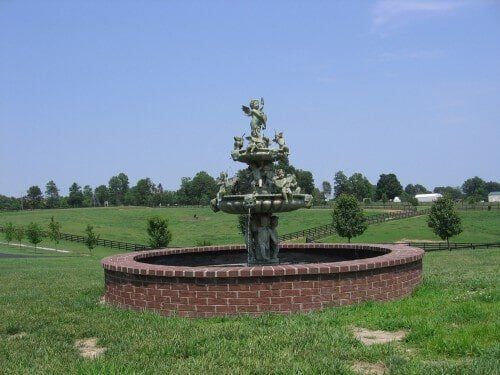 Craigs List 185 — Water Fountain in Lexington KY