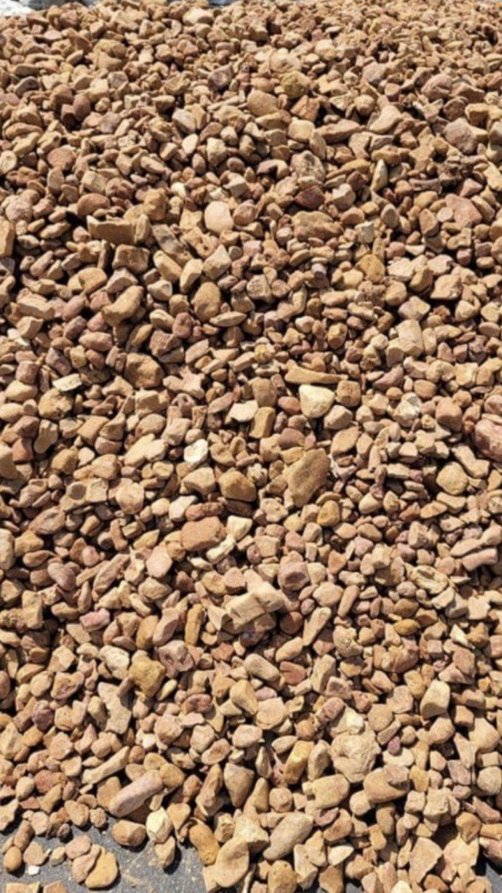 Gravel Lexington, KY Diamond Pond / Kentucky Garden and Fountain