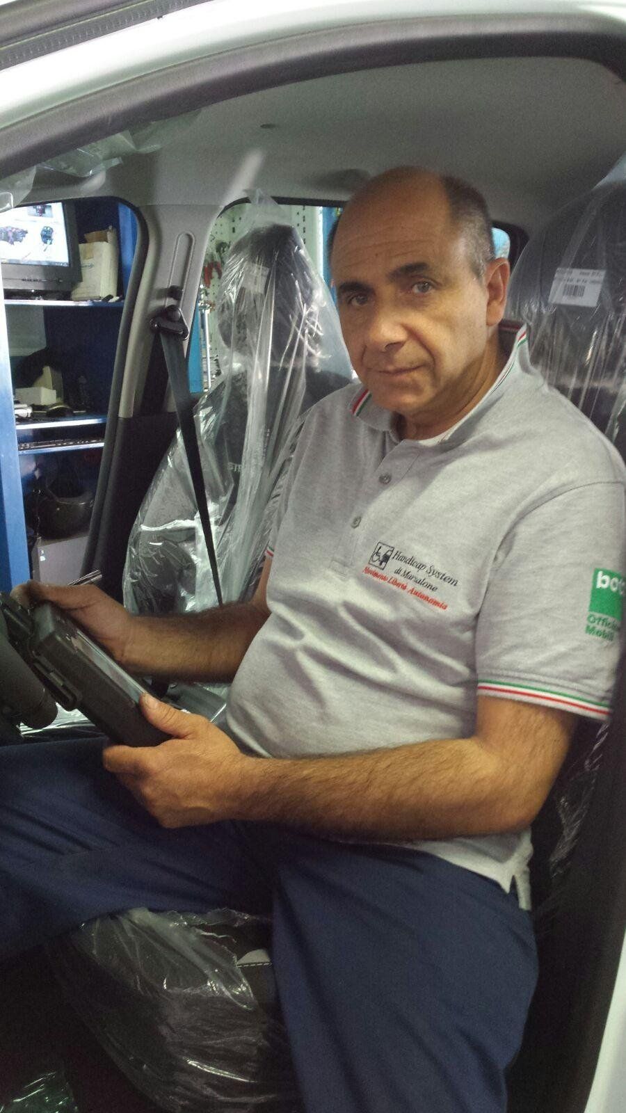 dipendente di un'autofficina