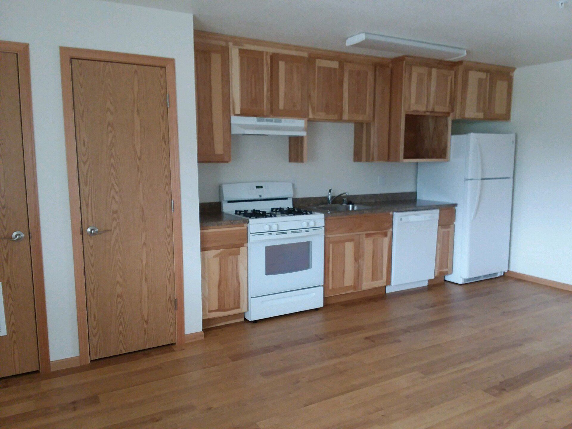 Sagewood 1 Bedroom J.L.F. Construction Property Management