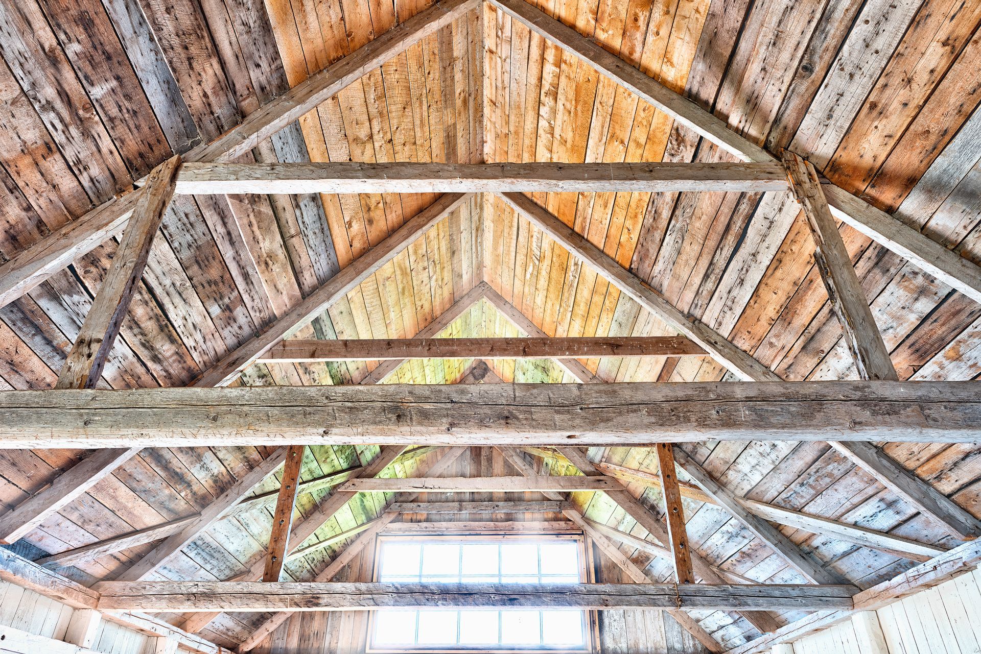 building a pole barn