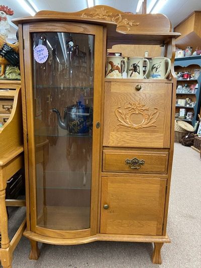 Chesapeake Marketplace-auction House-st Leonard