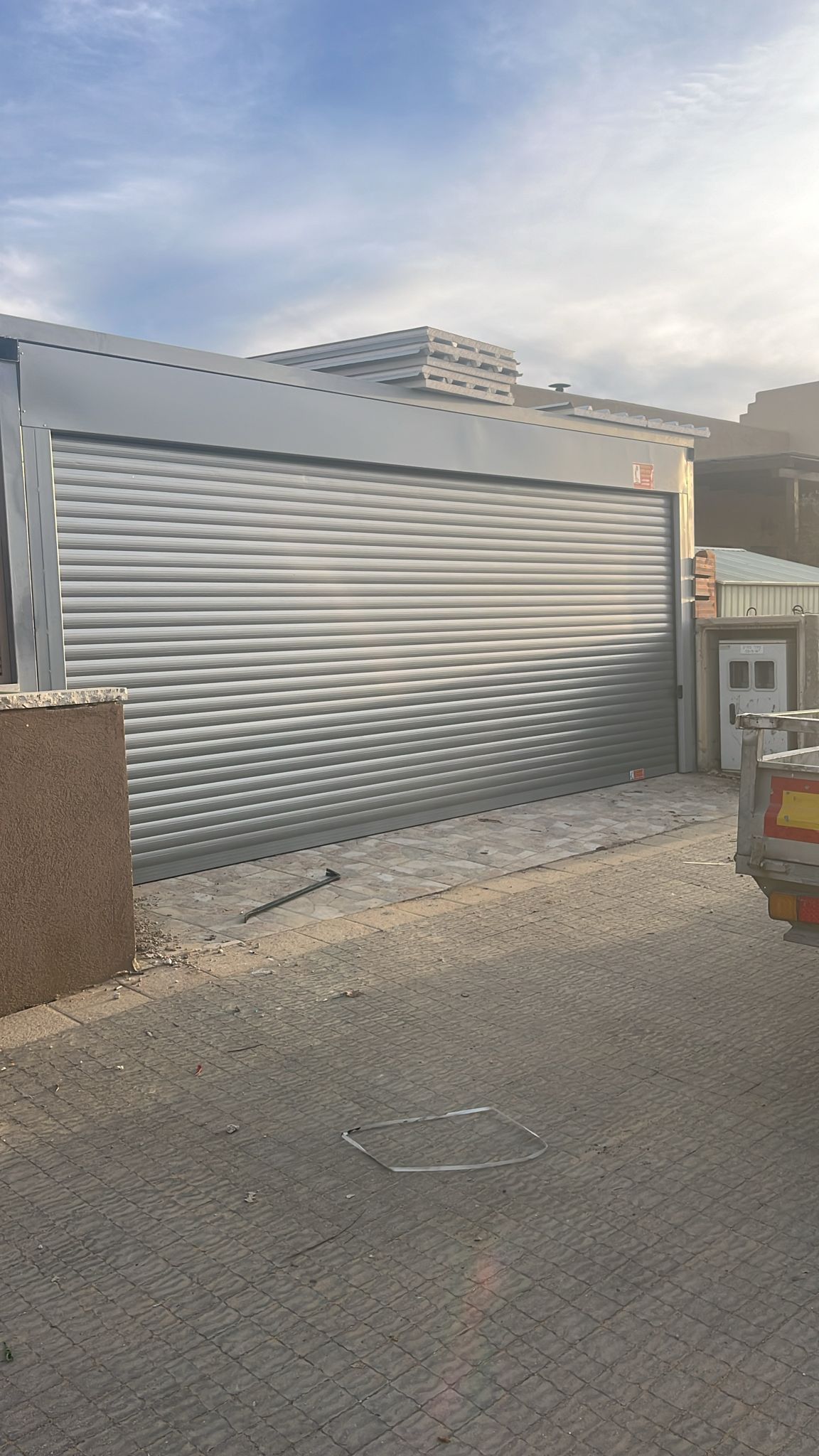 תריסים לחניות