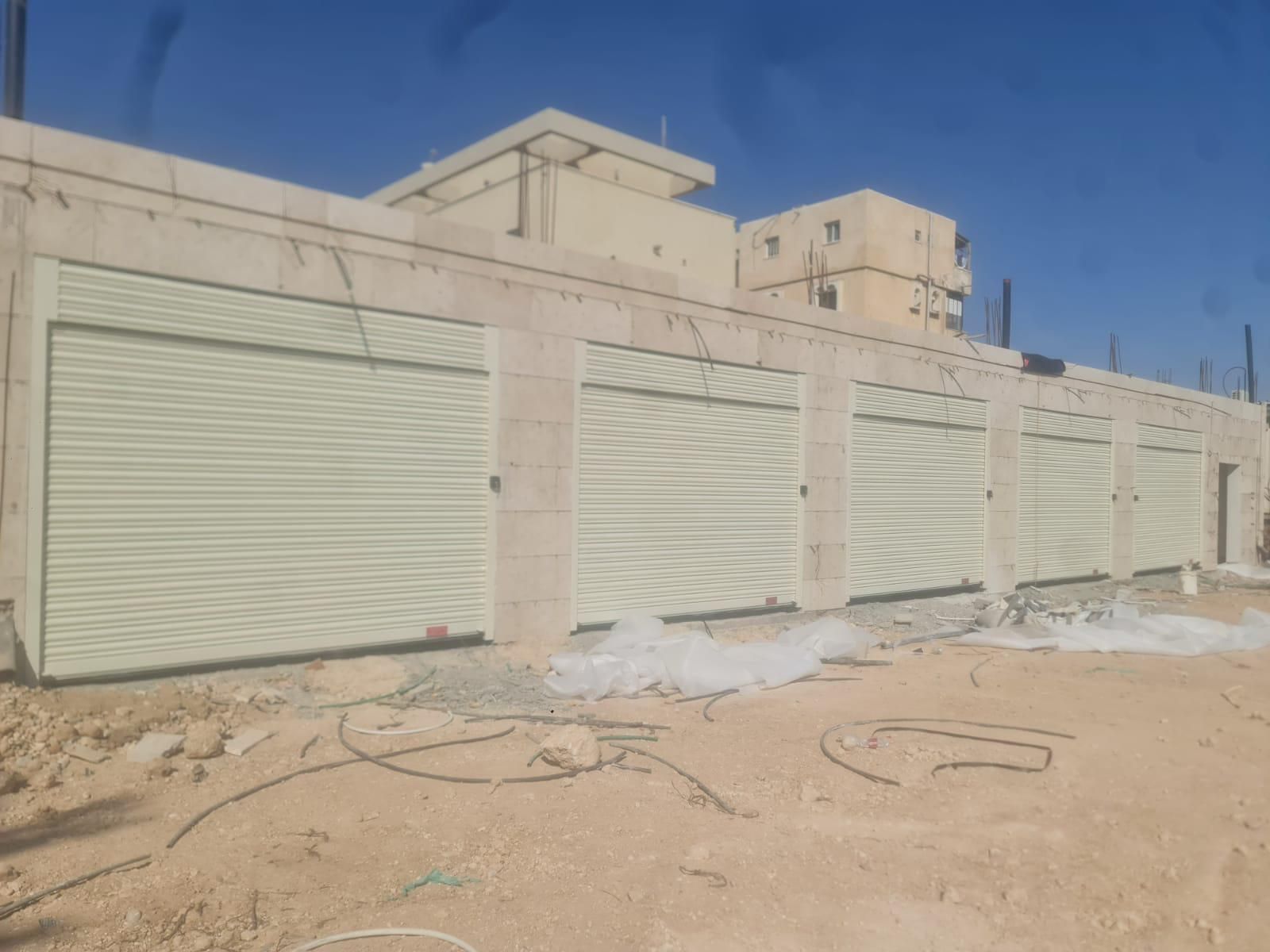 תריסים לחניות