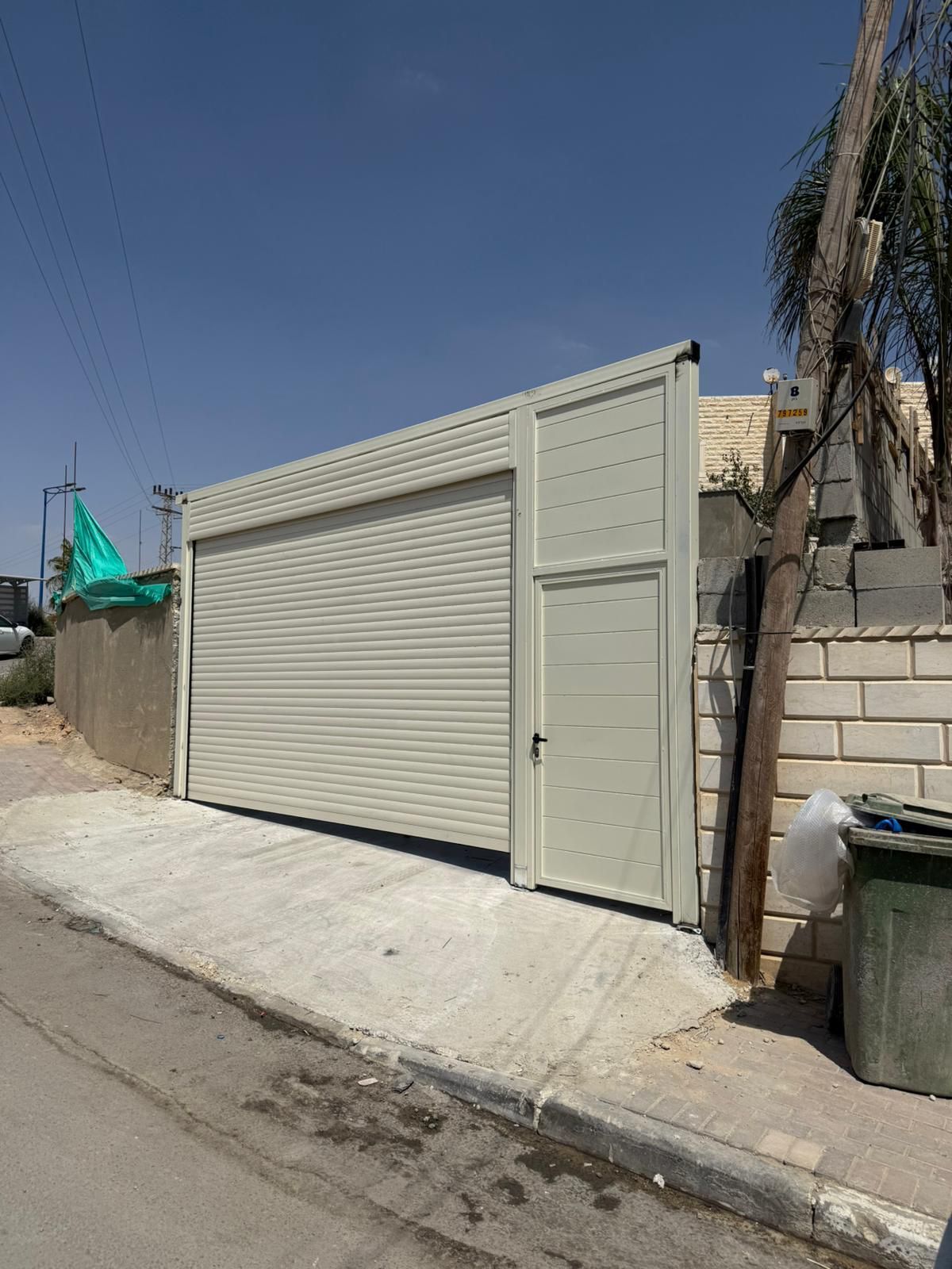 תריסי גלילה לעסקים