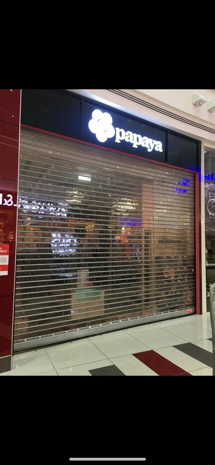 תריס פוליקרבונט פסים שקוף