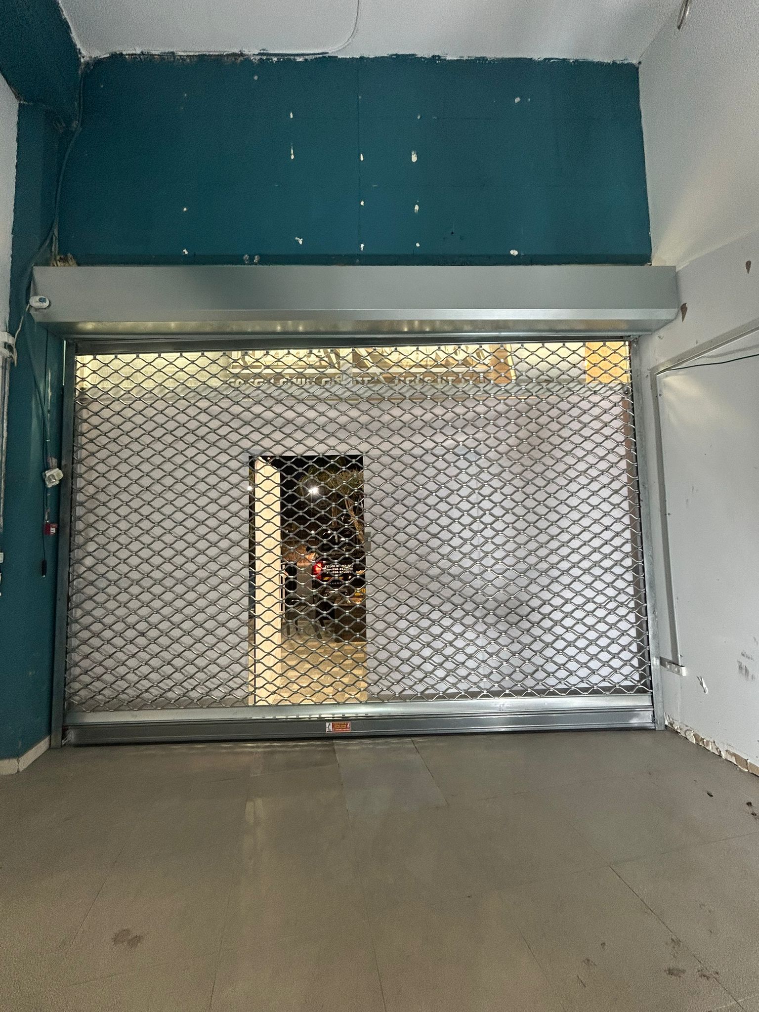 תריס סורג צרפתי