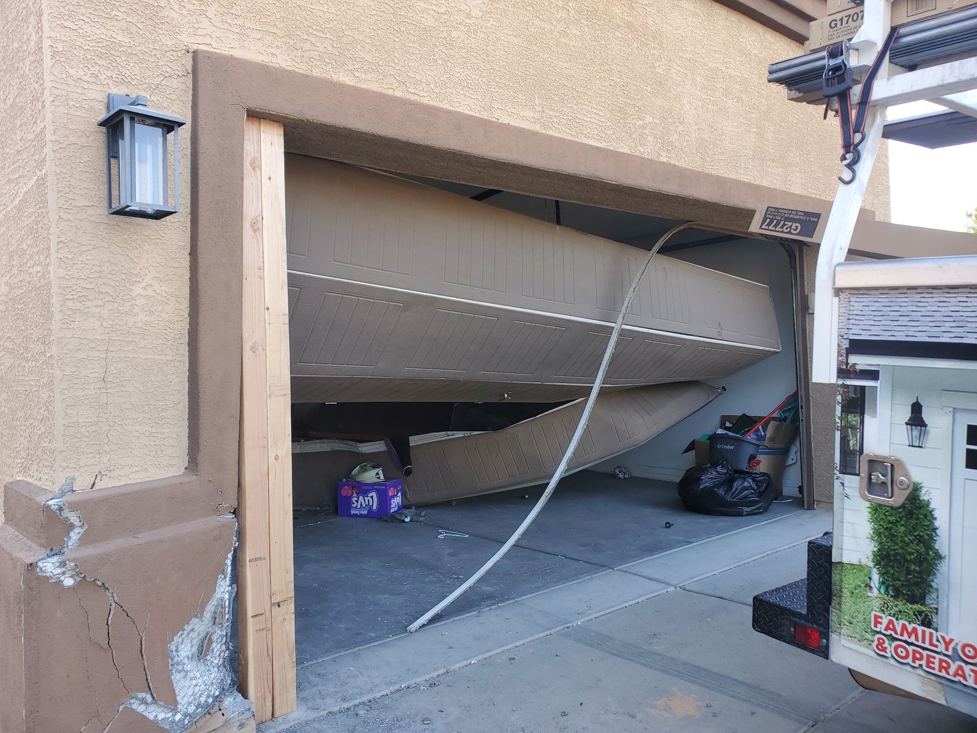 garage panel crash phoenix az