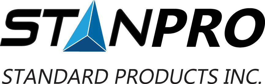 Le logo des produits standards Stanpro inc. il y a un triangle bleu dessus.