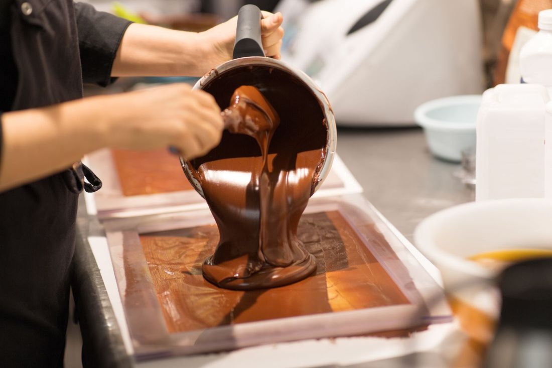 realizzazione di cioccolati artigianali