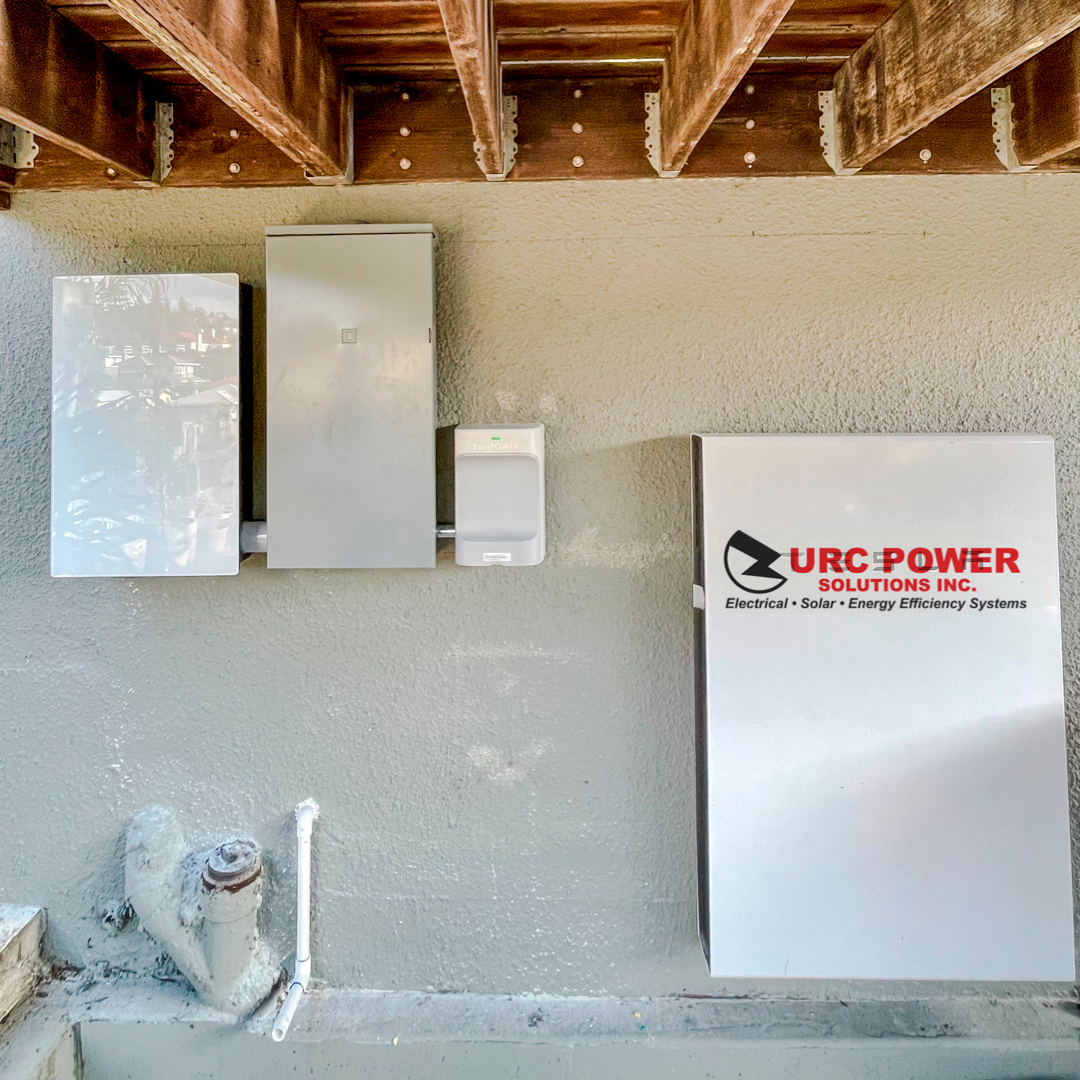 There is a sign on the wall that says urc power.