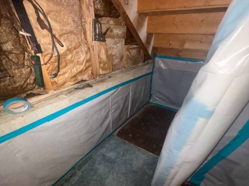 Negative air pressure system