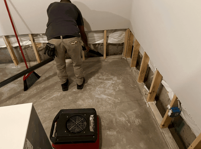 basement water damage cleanup