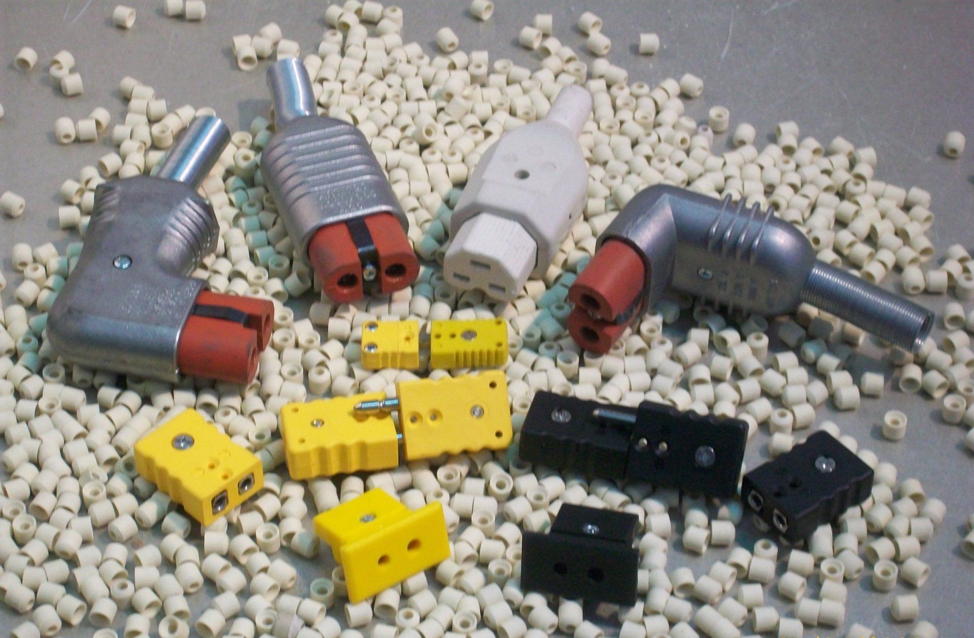 Prese spinotti compensati per estensione termocoppie