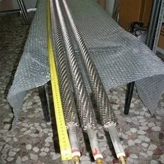 Resistenze lineari alettate in acciaio per applicazione di riscaldamento ad aria spinta