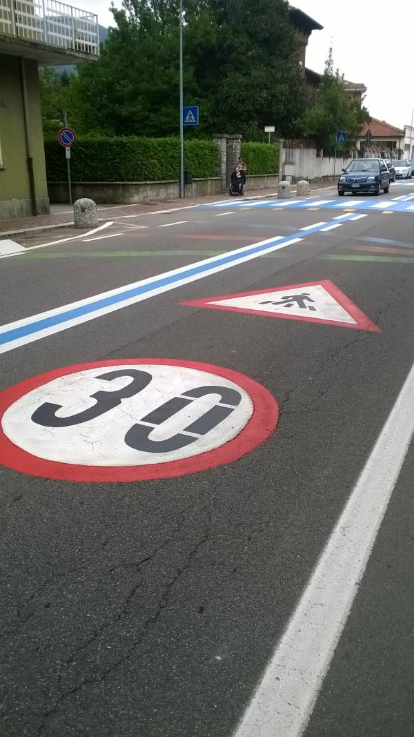 segnaletica su strada