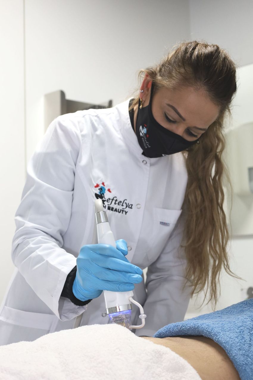 Powderbrows behandeling voor natuurlijke, volle wenkbrauwen