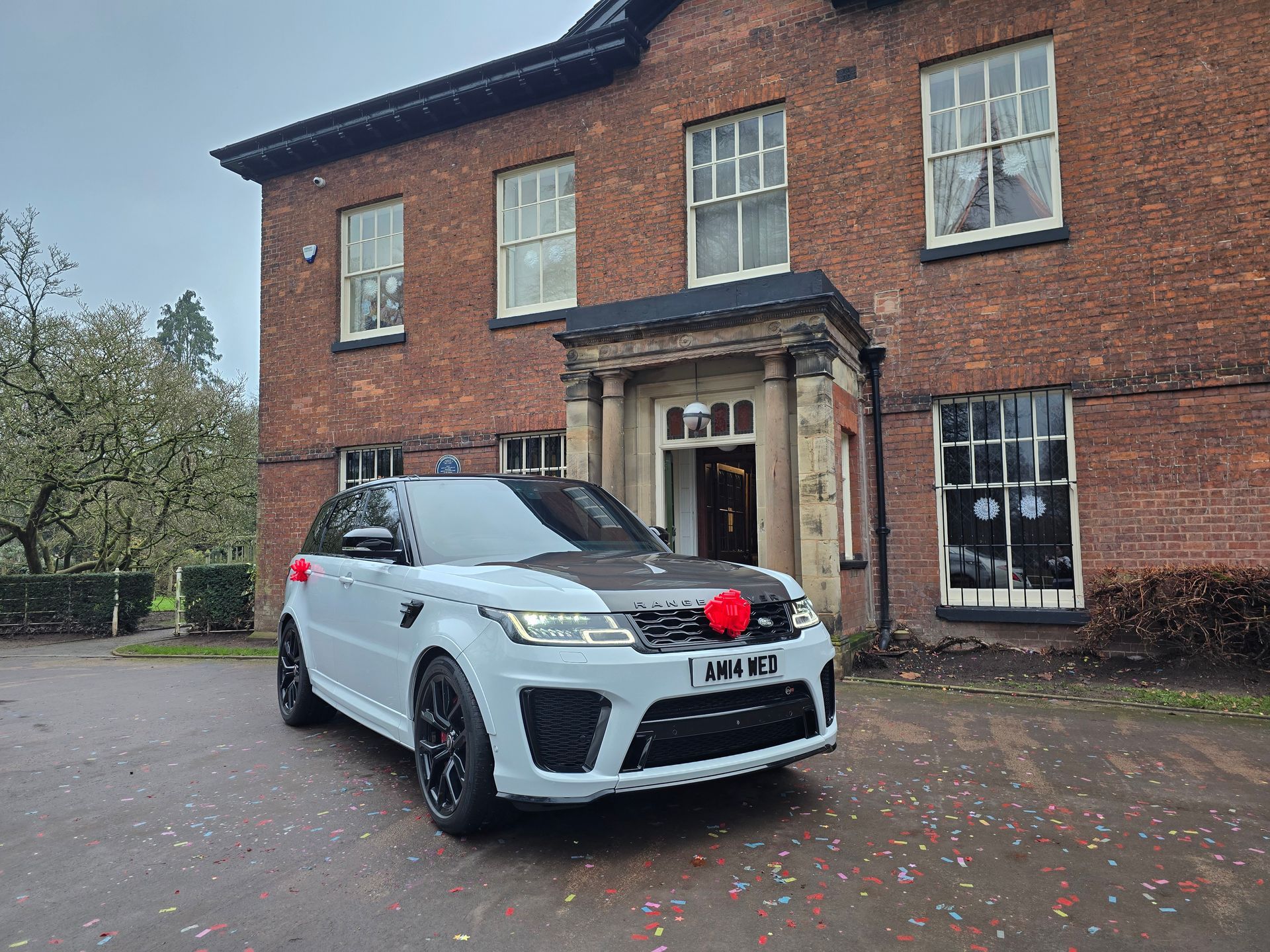 Wedding Car Hire Bilston - AM Wedding Cars