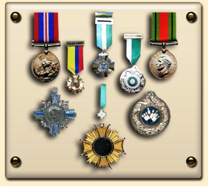 Relieves Rop - Medallas