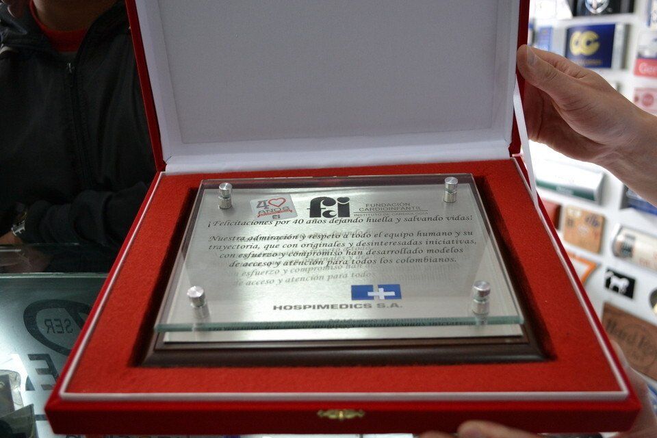 Relieves Rop - Placas conmemorativas