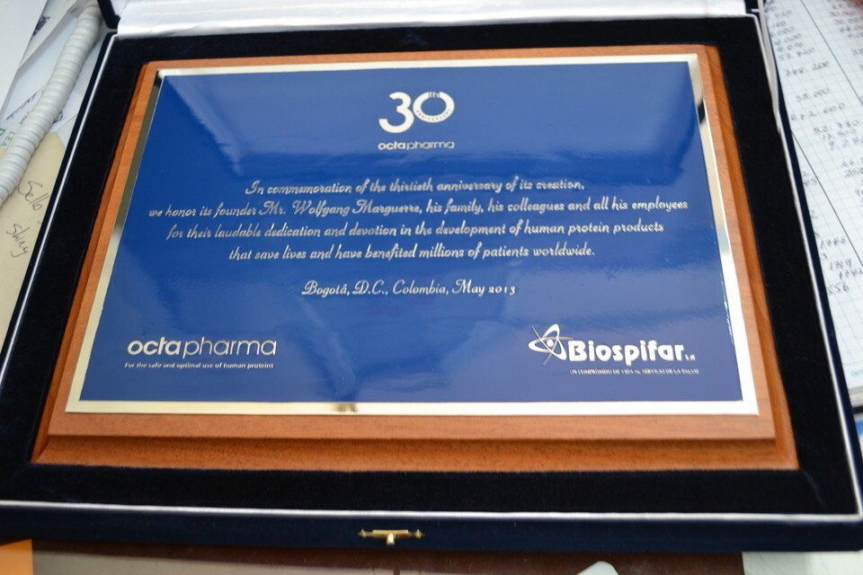 Relieves Rop - Placas conmemorativas