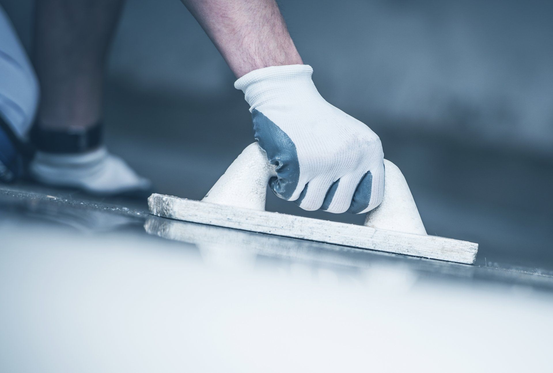 leveling and repairing concrete floors