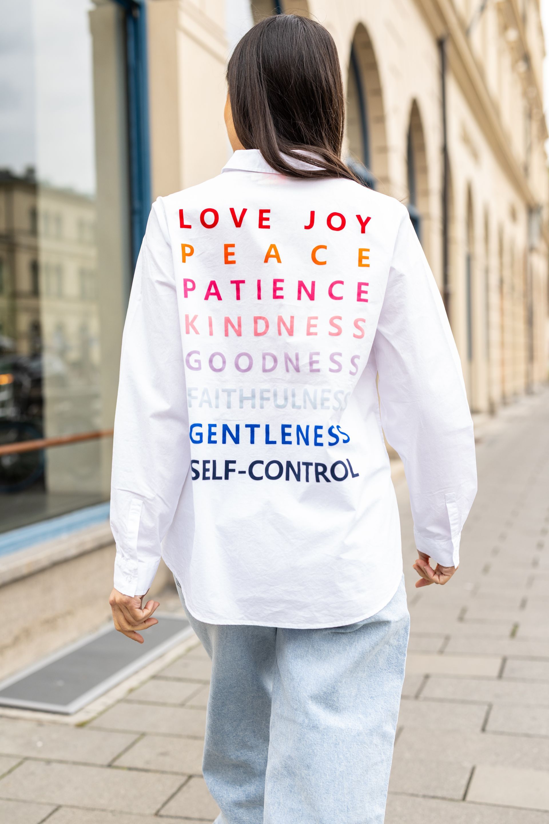 LIKS. Munich - Modern Women Premium Fashion