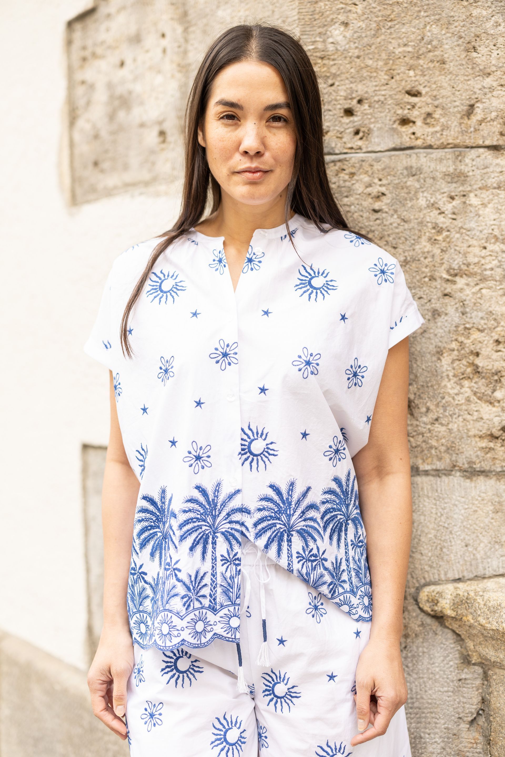 LIKS. Munich - Modern Women Premium Fashion