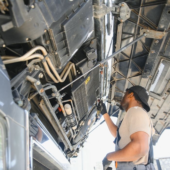 medium duty truck repair denver colorado.