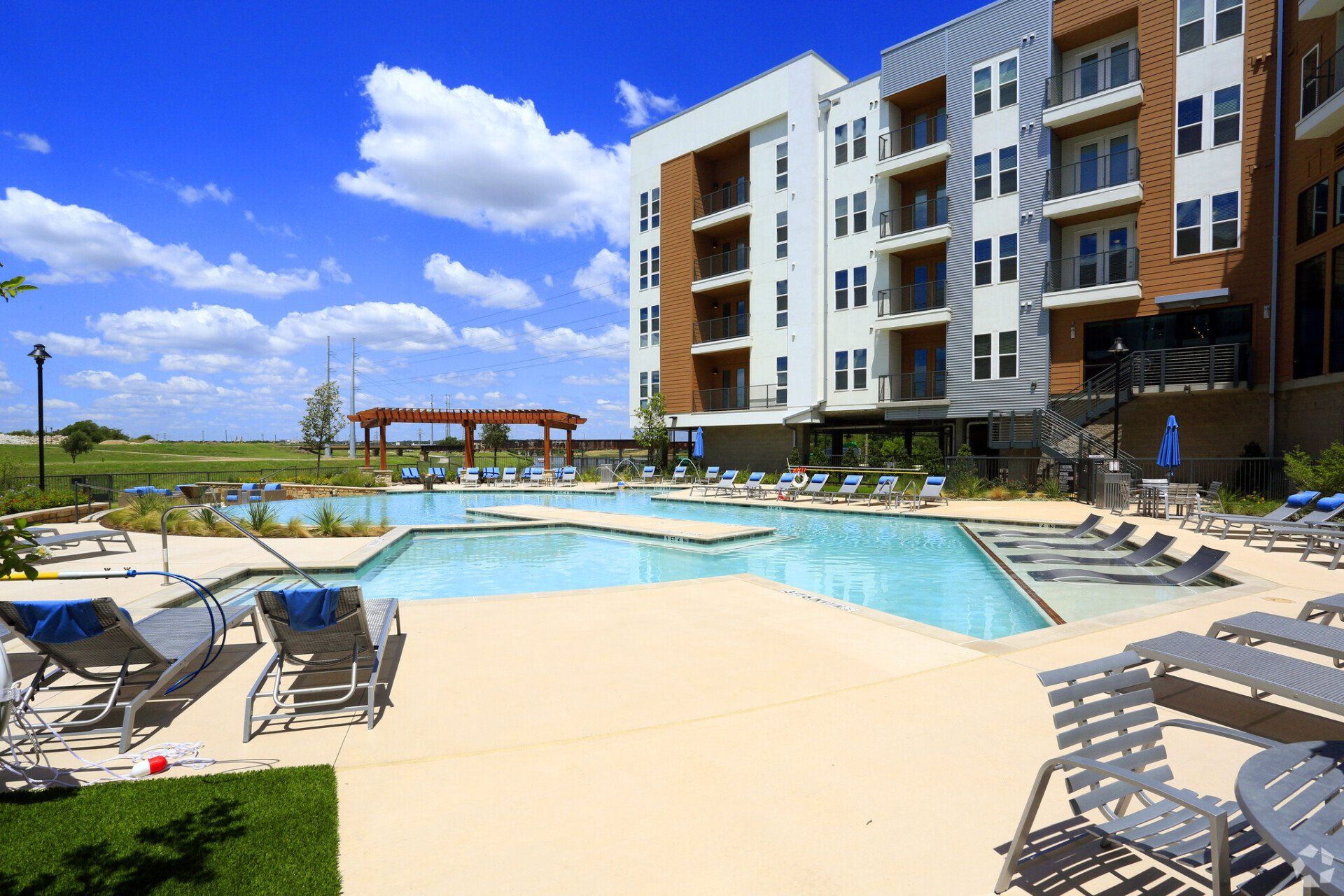 Gallery Pet Friendly Fort Worth, TX Apts