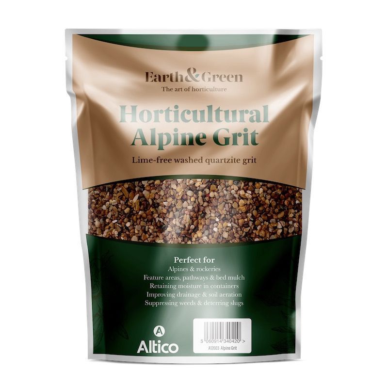Bag of Earth & Green horticultural alpine grit; lime-free quartzite grit for gardening.