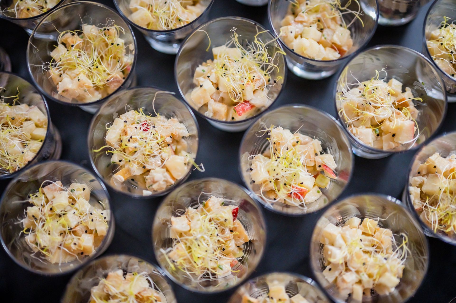 Grand banquet à tour et taxi pour + de 1000 personnes - traiteur biorganic à Bruxelles