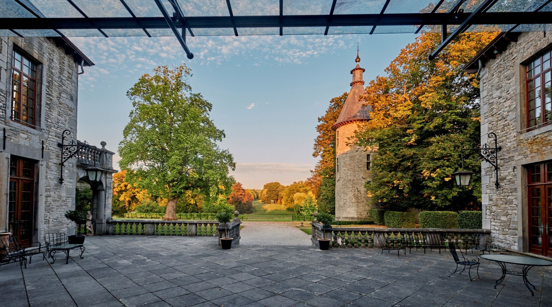 Biorganic le traiteur événementiel s'occupe de votre événement au château de Bioul